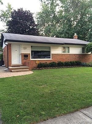 4th image of 31653 Saint Martins St