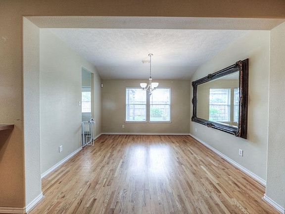 4th image of 14107 Willow Mountain Ln