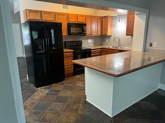 2nd image of 1501 Watts Ave