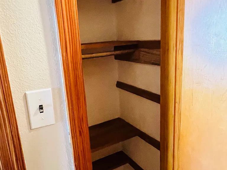1238 Purdue Ave — Photo 25