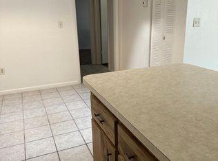3604 SW 29th Ter APT A, Gainesville, FL 32608