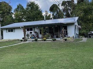 11815 Goff Ln, Fairdale, KY 40118