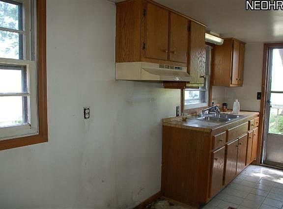 3rd image of 5745 Overlook Dr