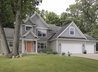 7633 Texas Heights Ave, Kalamazoo, MI 49009