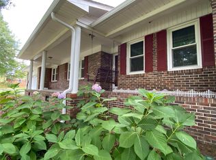 1010 9th St NW, Arab, AL 35016