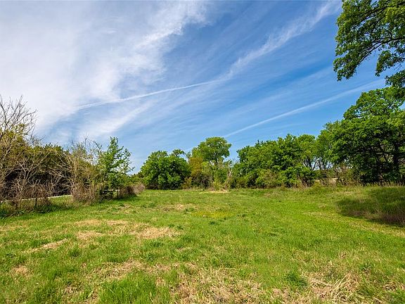 5th image of 1018 County Road 4190