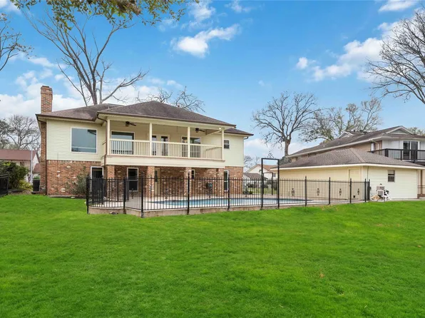 18623 Point Lookout Dr, Houston, TX 77058