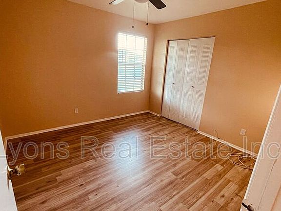 5th image of 1412 NE 9th Pl