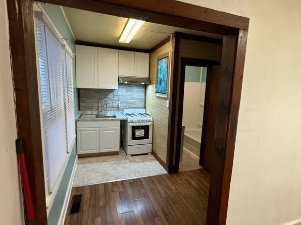 3460 W 16th St #A, Indianapolis, IN 46222