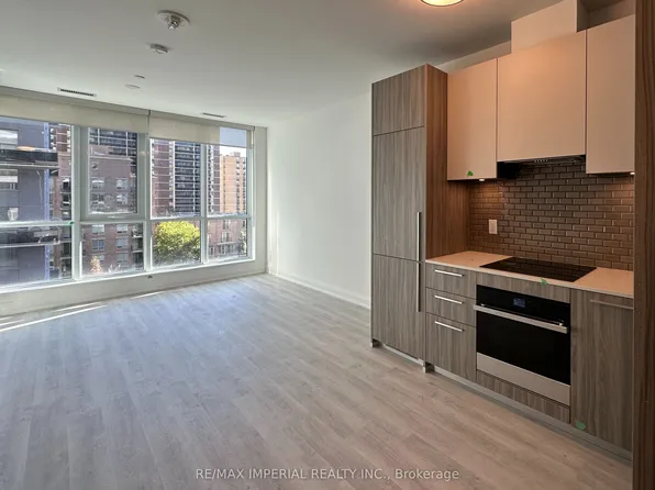 65 Broadway Ave, Toronto, ON