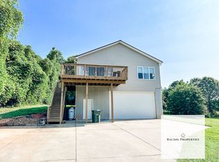 160 Hudgins Lake Rd, Townville, SC 29689
