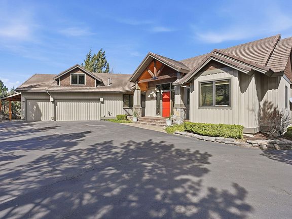 3rd image of 631 Sundance Ridge Ct