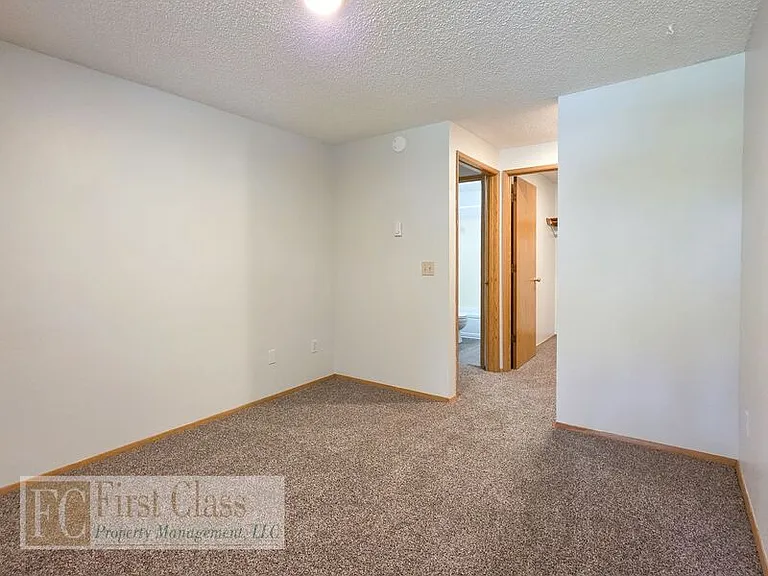4860 SW Murray Blvd — Photo 11
