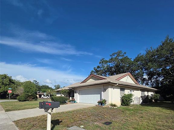 5th image of 12226 Meadowbrook Ln