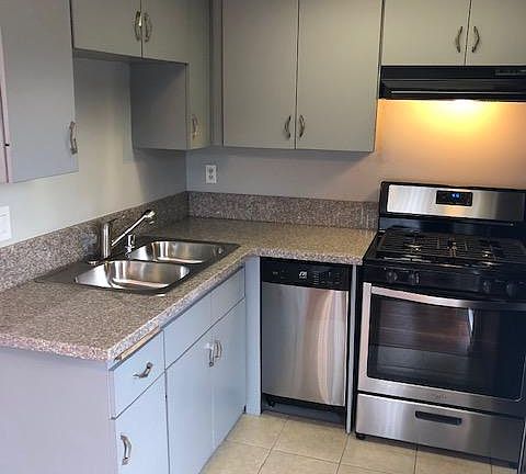 2nd image of 10063 Mountair Ave APT 1