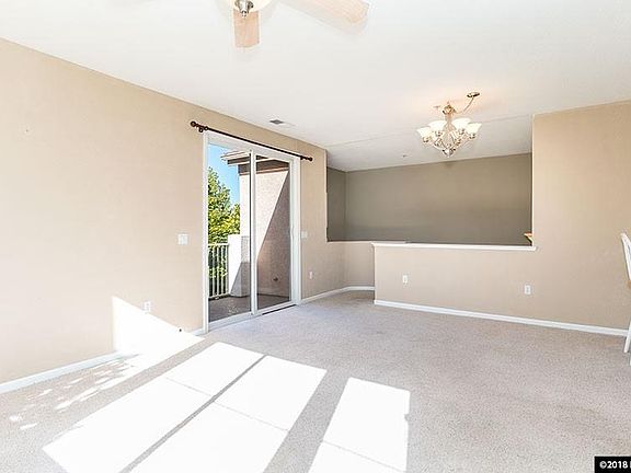 5th image of 6070 Ingleston Dr Unit 1121