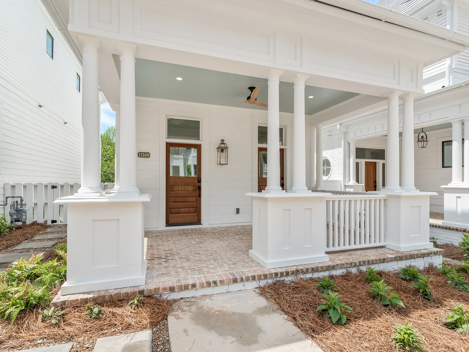 11508 Serenbe Ln — Photo 2