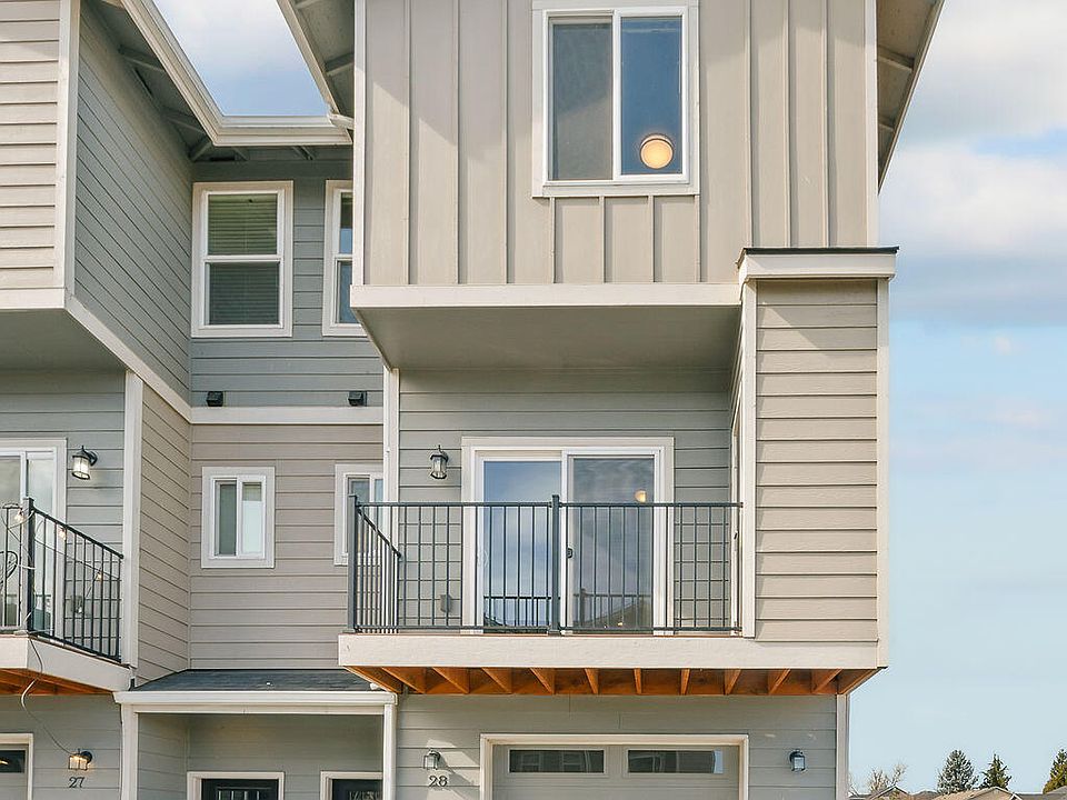 1st image of 2600 Racquet Ln #28