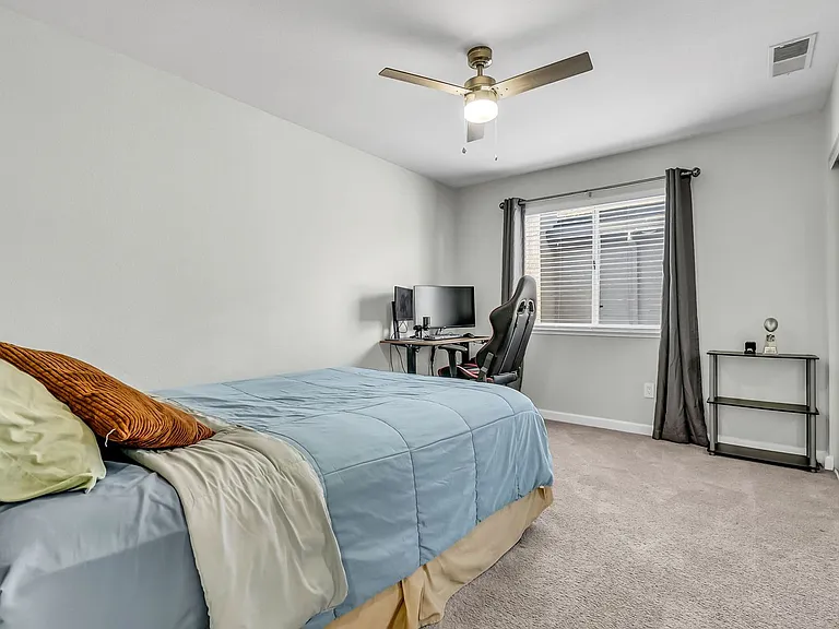 2435 Pinehurst Ct — Photo 43