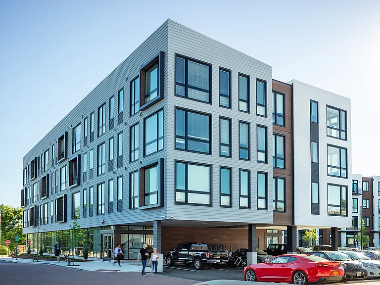 The Veridian Residences — Photo 26
