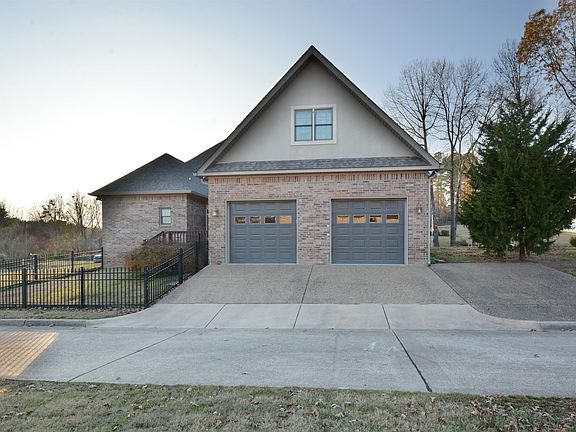 3rd image of 145 Gardens Gate Dr