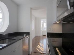 7 Willow St #61, Boston, MA 02108