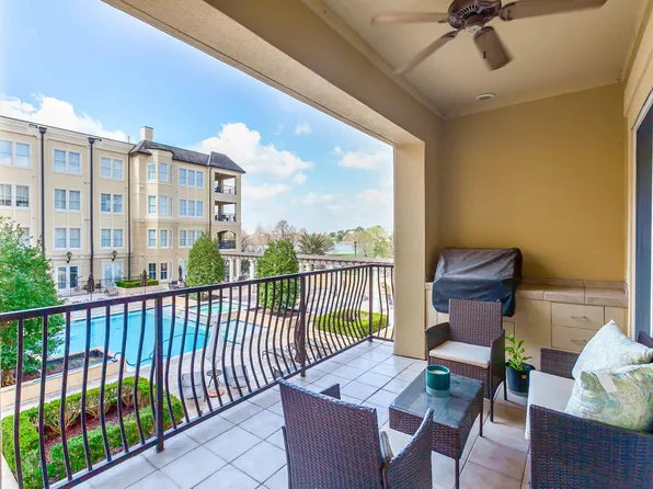 990 Stanford Ave APT 315, Baton Rouge, LA 70808