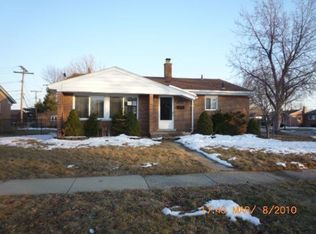 8314 Rae Dr, Westland, MI 48185