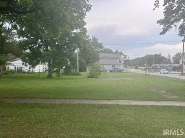 424 N Pearl St, Butler, IN 46721