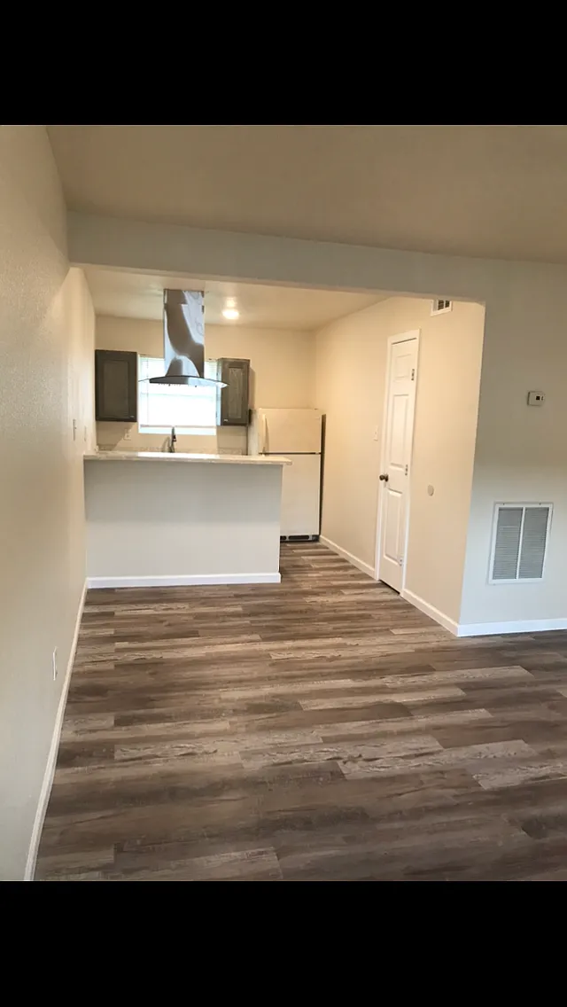 2 bed, 686 sqft, $1,250 — Photo 1