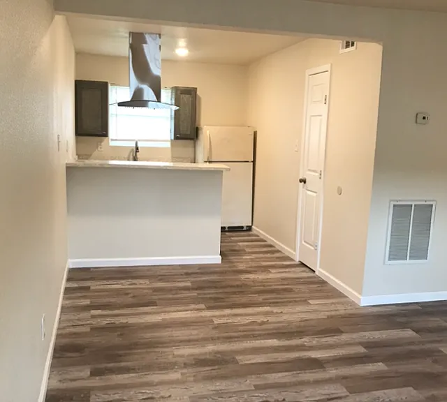 Open Floor Plan
Amplios