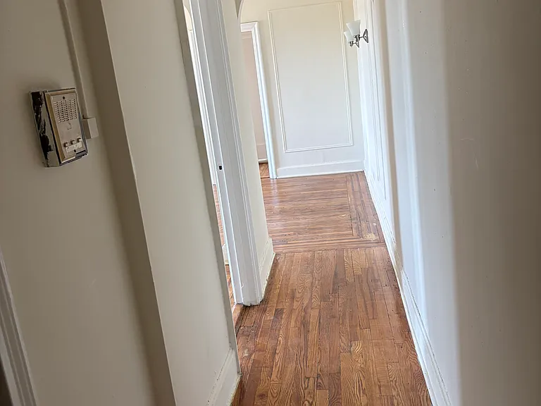 30 Locust Hill Ave #7E — Photo 11