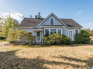 221 Grant Rd, Sequim, WA 98382