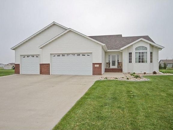 2nd image of 564 Prescott Ln