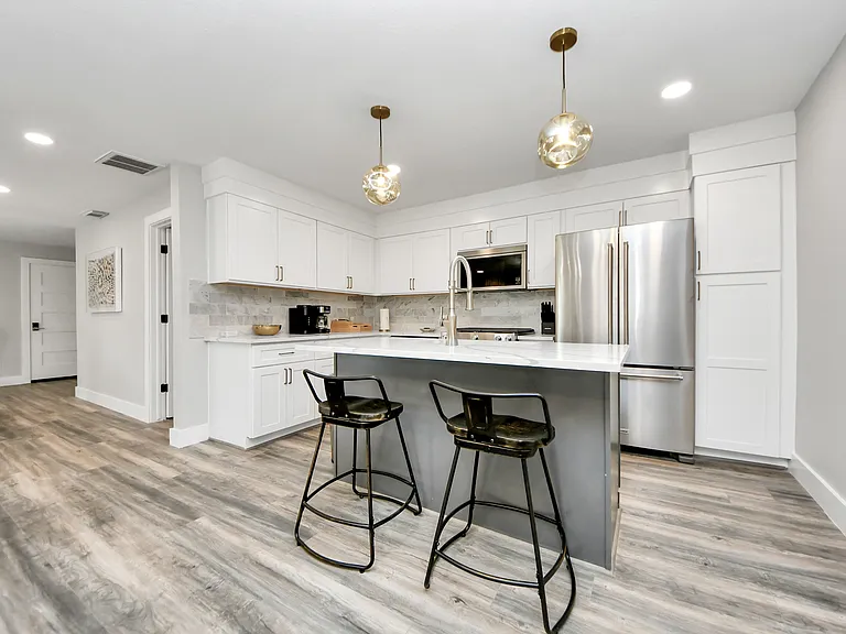 Woodcrest Dr — Photo 30