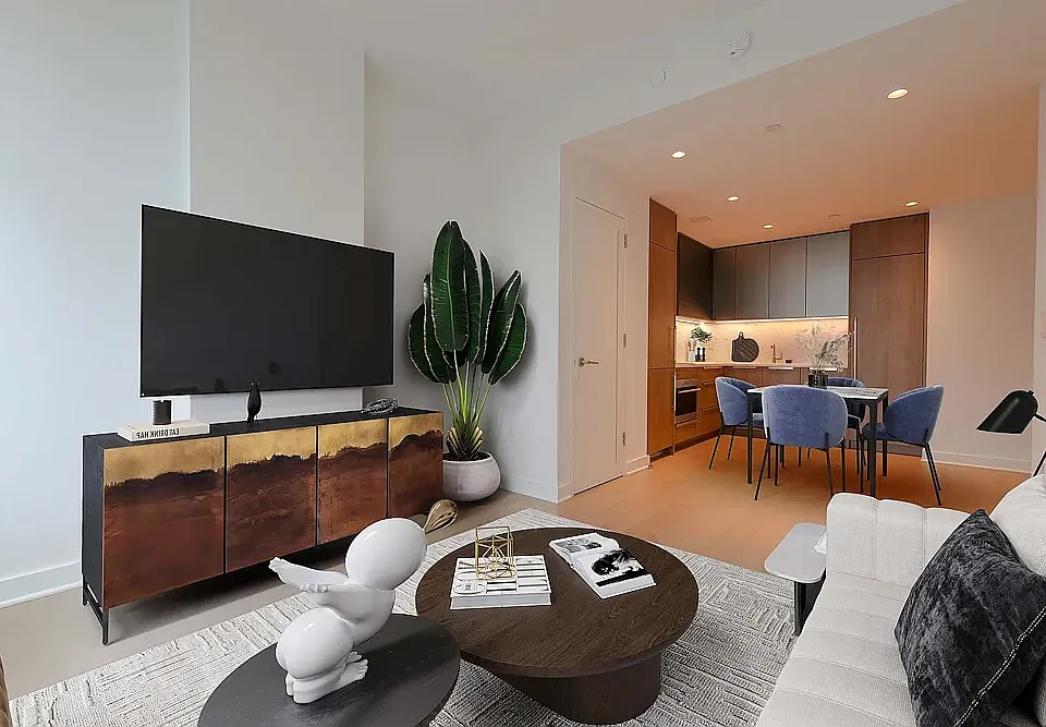 455 10th Ave #32M