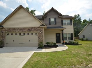 2911 Chanticleer Ct, Fayetteville, NC 28306