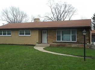 5941 Cleveland St, Merrillville, IN 46410