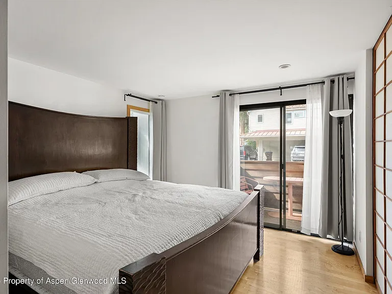 935 E Hopkins Ave #7 — Photo 14