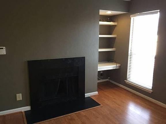5th image of 3922 Penderview Dr