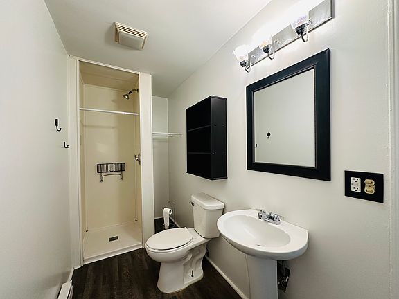 5th image of 331 S 6th St #3