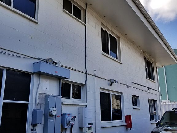 2nd image of 3134 Brokaw St #B