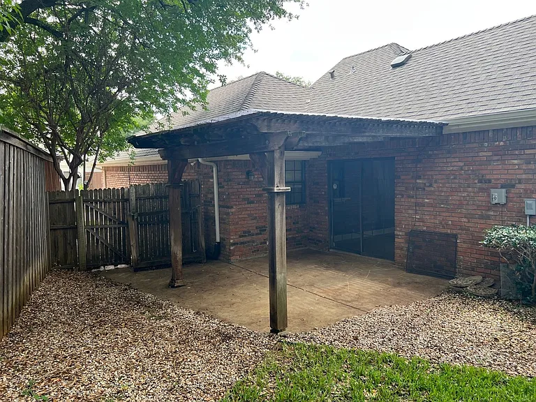 3028 Matterhorn Dr — Photo 15