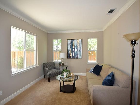 3rd image of 2458 Marsanne St