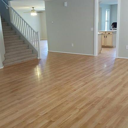 5th image of 3406 E Longhorn Dr