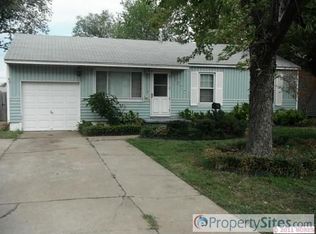 7877 E King St, Tulsa, OK 74115