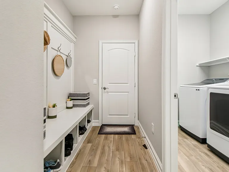 1512 Quentin Dr — Photo 17