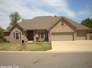 114 Black Oak Pl, Searcy, AR 72143
