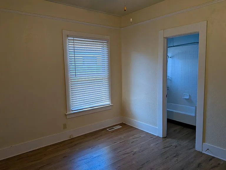 Door to the Jack and Jill bathroom