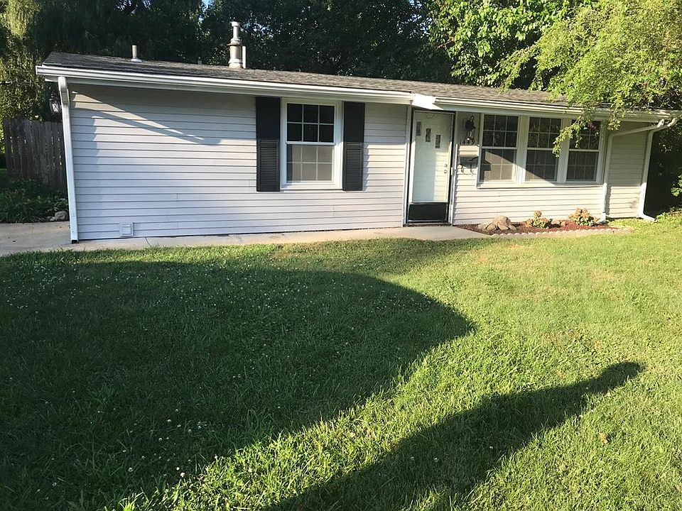 1st image of 1449 Meadow Ln